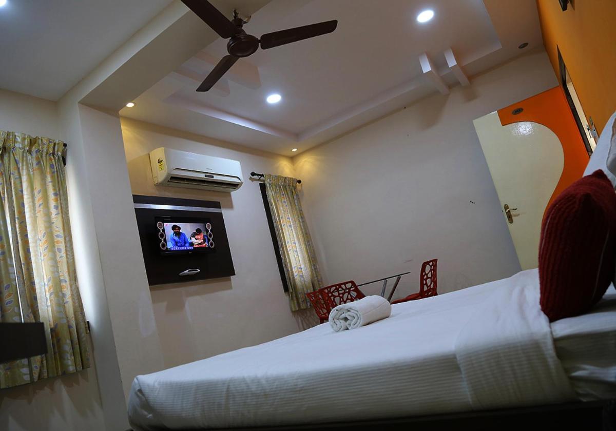 Landmaark Hotels Tiruppur Exterior foto